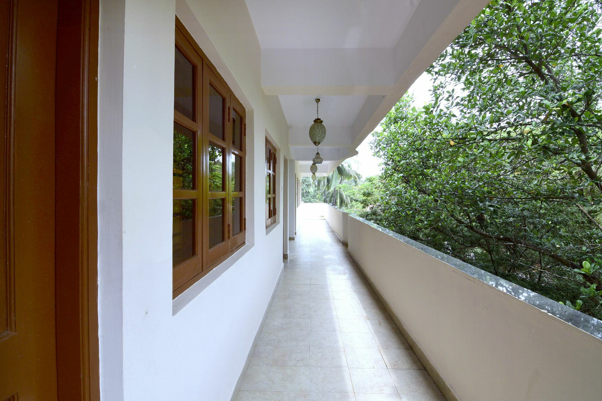 La Costa Residency Hotel Vagator Exterior foto